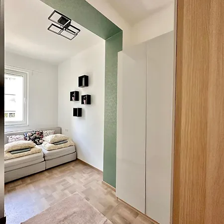 Brand New Westendhome Apartment#freeparking Apartament *